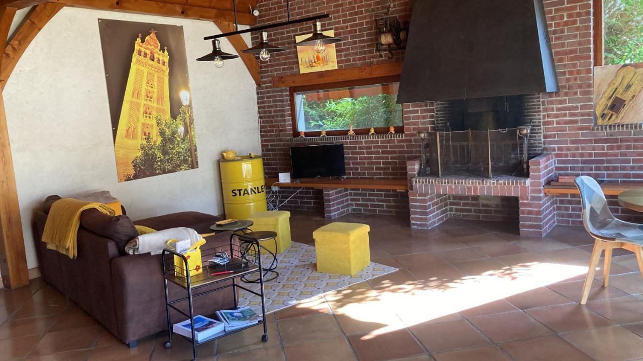Domaine Des Montots Vila Tanlay Exterior foto