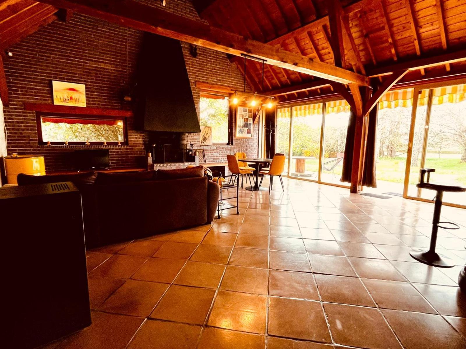 Domaine Des Montots Vila Tanlay Exterior foto